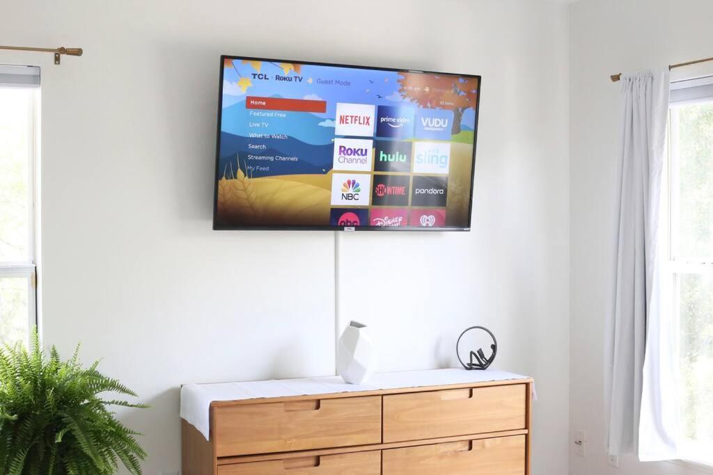 Sanctuary Gainesville Bright 2 Bedroom King Condo מראה חיצוני תמונה